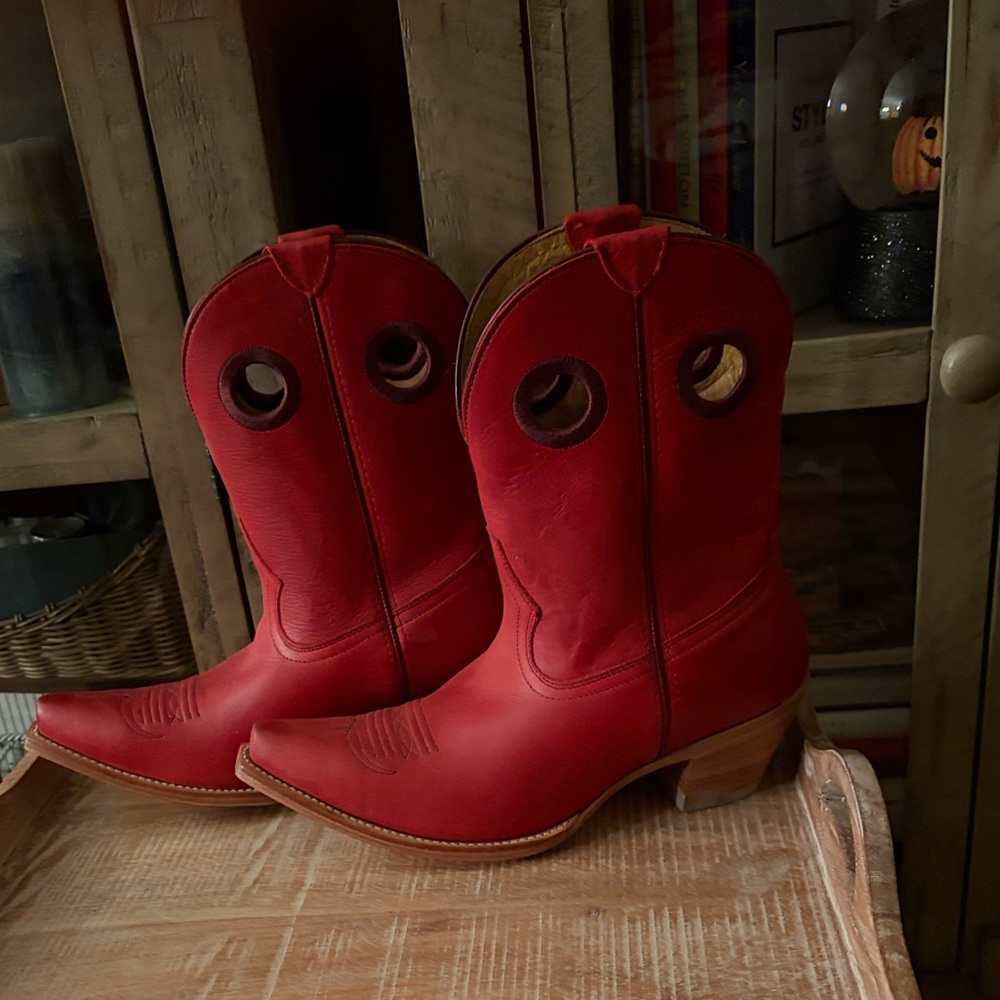 BLACK STAR NWT Red Leather Western Boots w stacked heel, handcrafted in Mexico - Picture 2 of 8